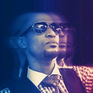 Meet your Posher, Derrick